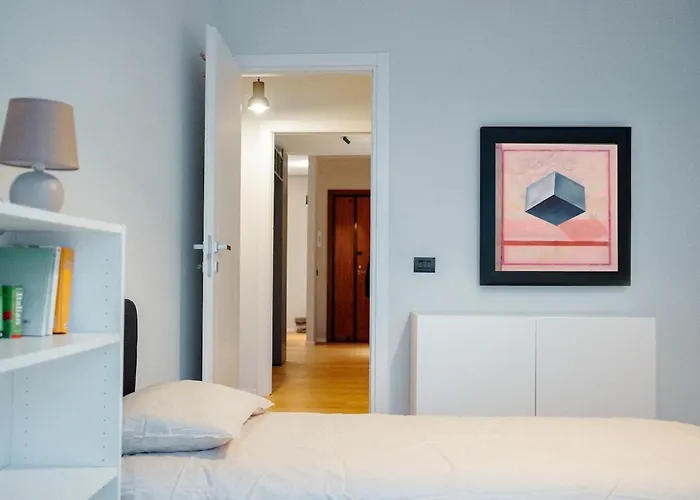 Апартаменты Urban Retreat